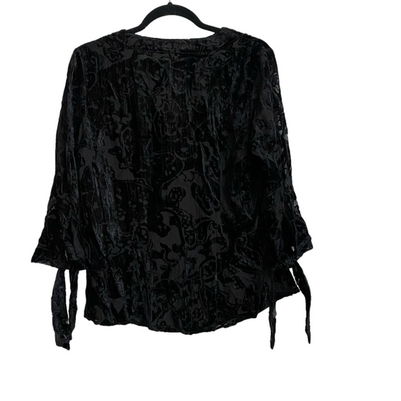 Coldwater Creek Tie Sleeve Burnout Shirt Size Medium New - Picture 3 of 6